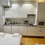 Goodguest - Cosy Apartment-Montorgueil-Paris- 4 Pax